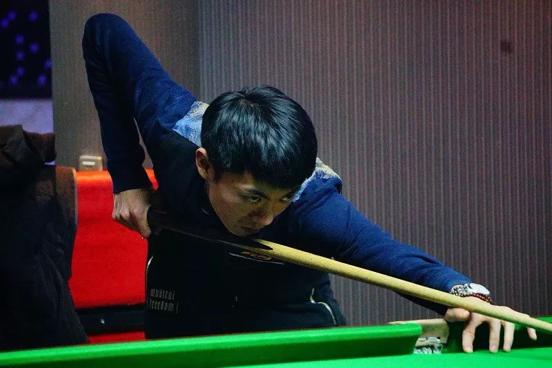 同时聚焦了 同时聚焦了