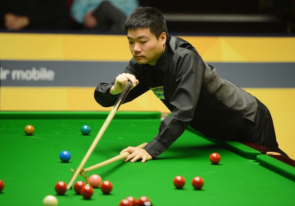 面对他家立 面对他家立