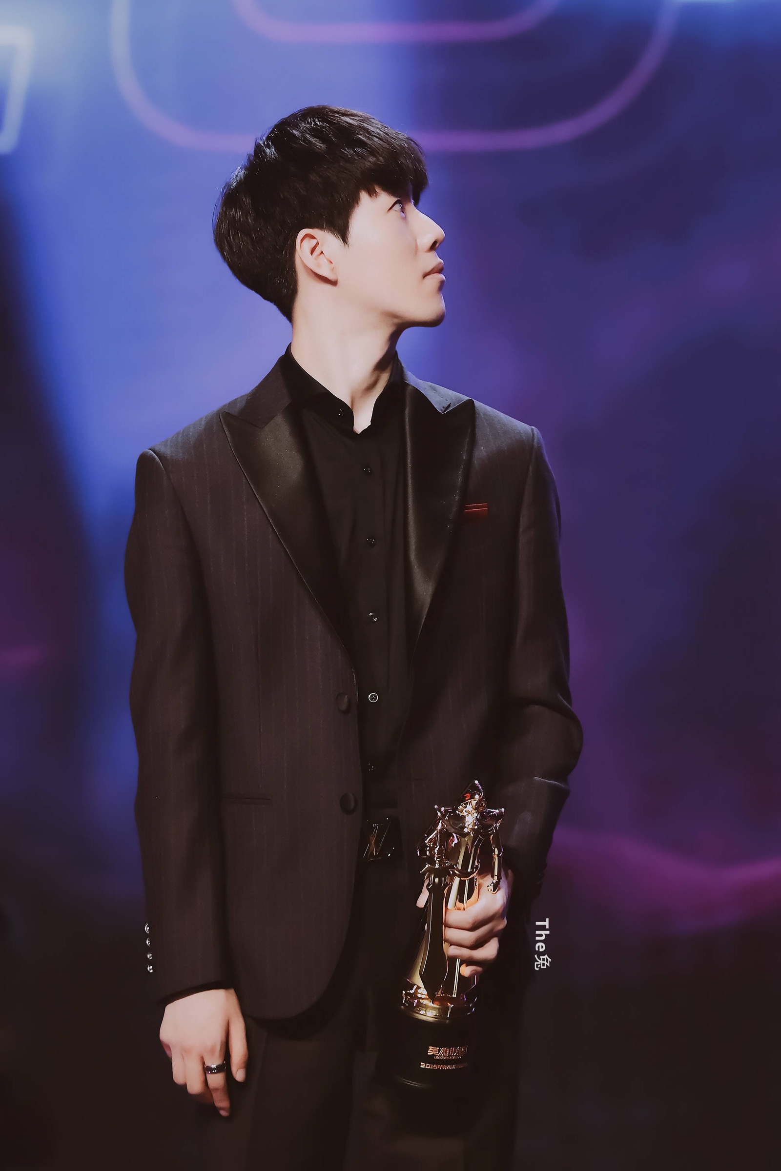 抗与紧凑节 抗与紧凑节